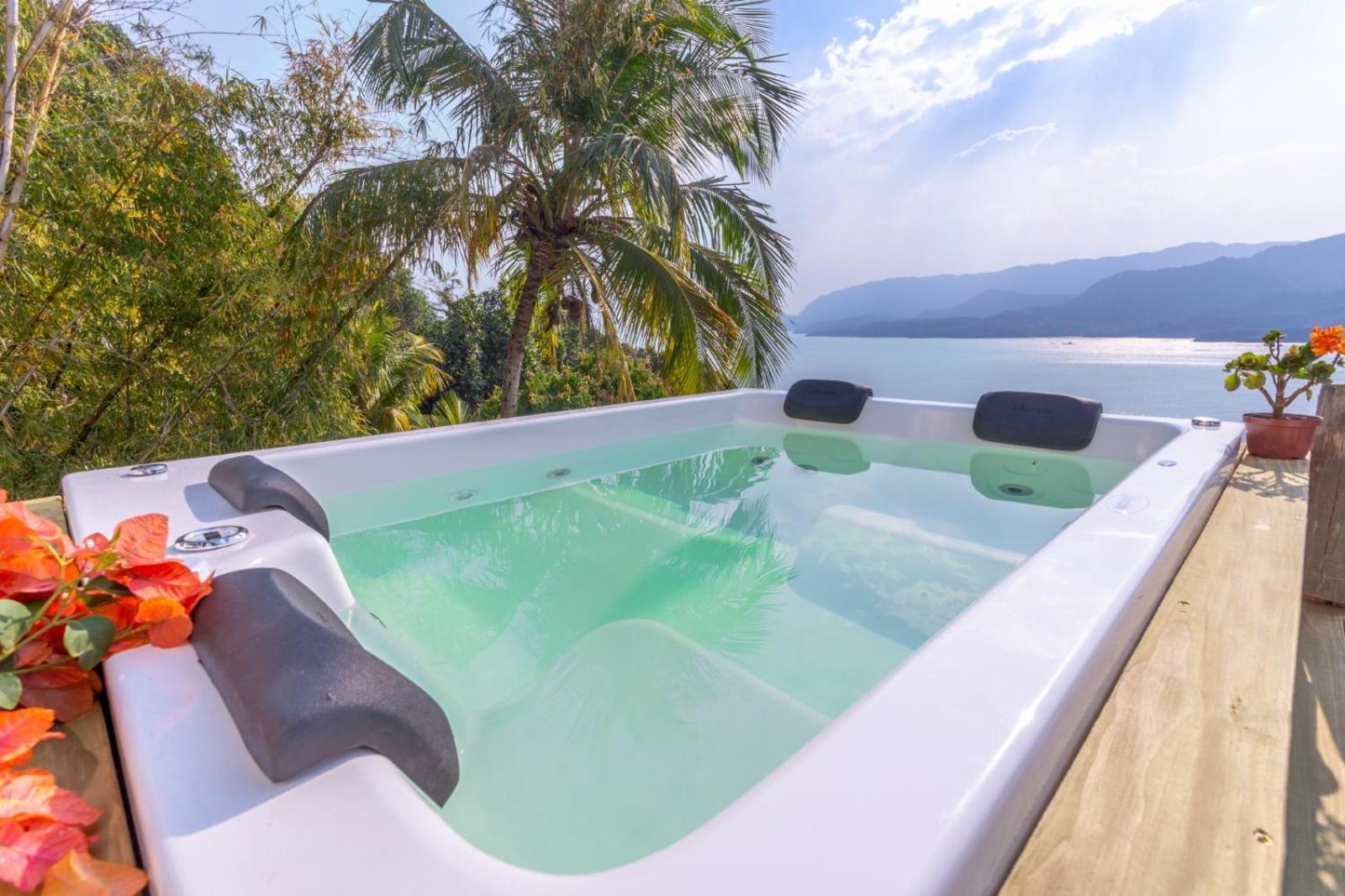 Cobertura Com Incrivel Vista De Cinema O Mar Ilhabela